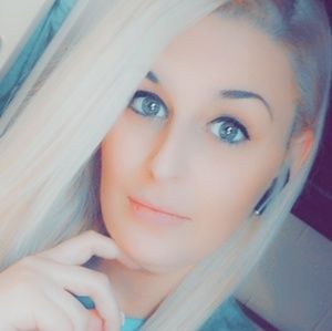 Meet your Posher, Jacqueline